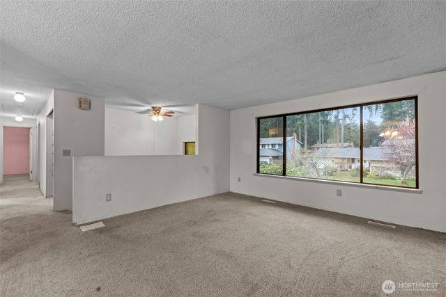 2638 SE Chasewood Court, Port Orchard, WA 98366
