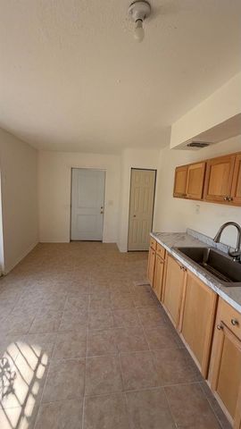 301 CLARK STREET, Maitland, FL 32751