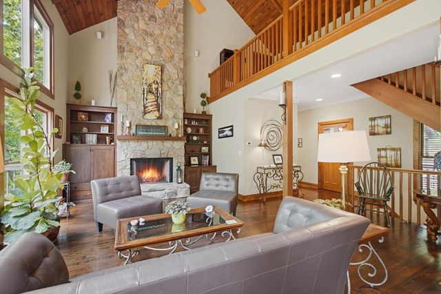 4154 Wilderness Parkway, Big Canoe, GA 30143