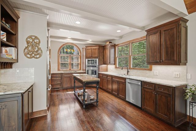 4154 Wilderness Parkway, Big Canoe, GA 30143