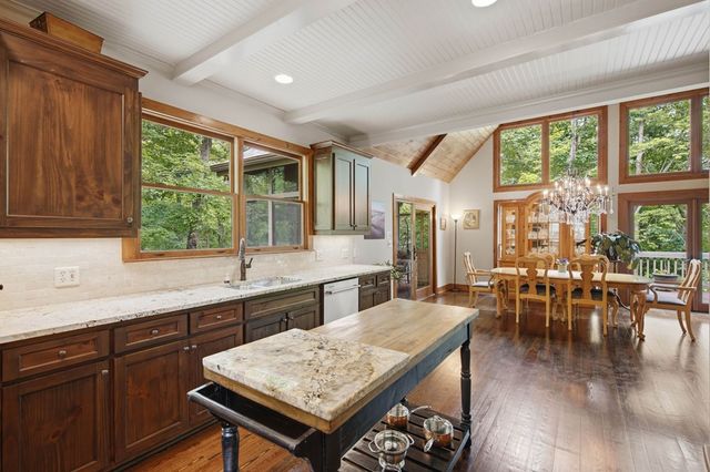 4154 Wilderness Parkway, Big Canoe, GA 30143
