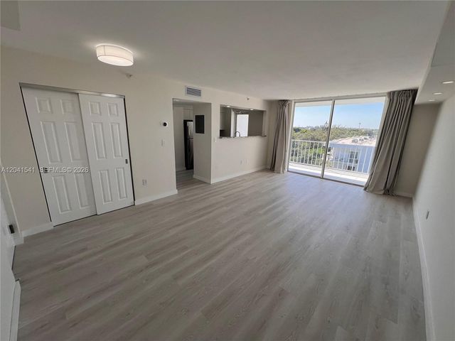 700 NE 63 ST DPH9, Miami, FL 33138