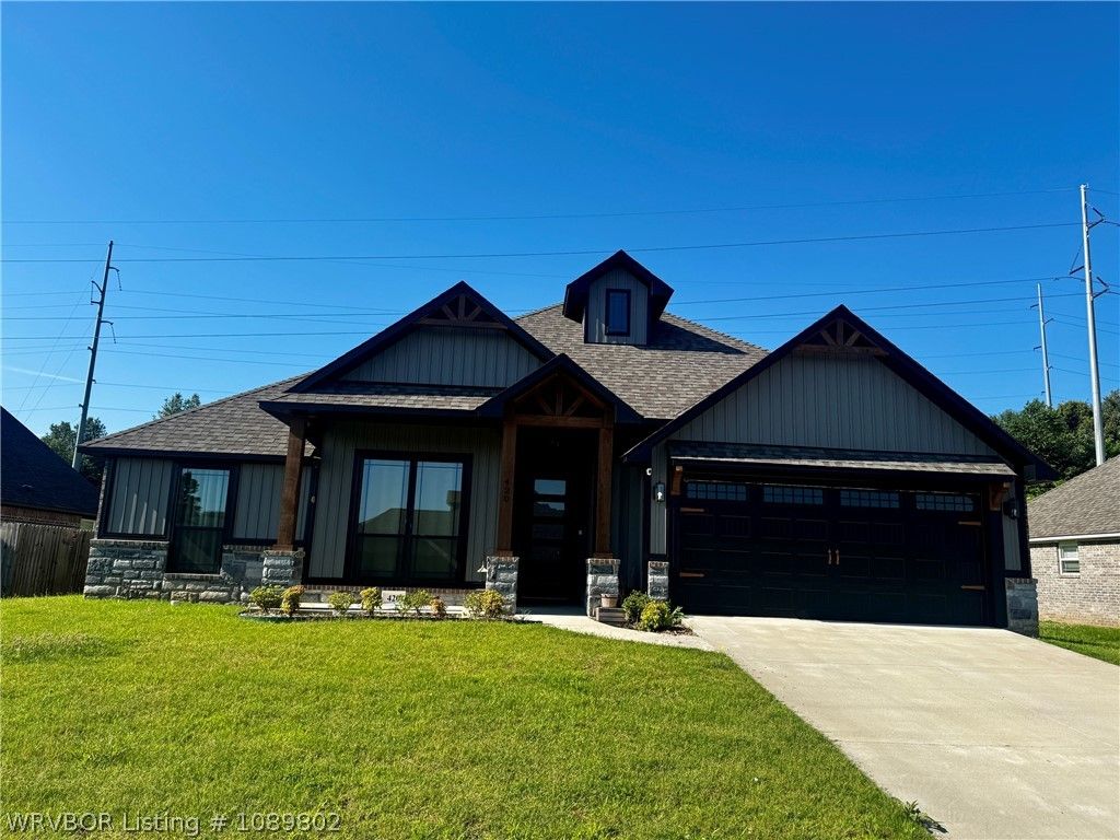 420 Aster Street, Van Buren, AR 72956