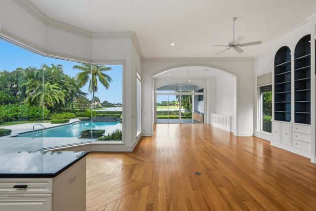 224 Locha Drive, Jupiter, FL 33458