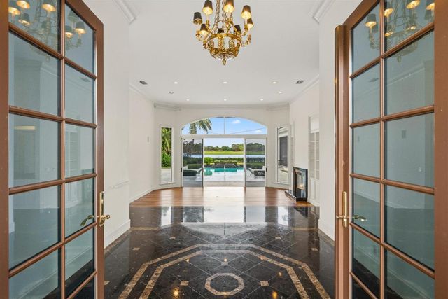 224 Locha Drive, Jupiter, FL 33458