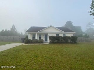 8547 Heirloom Drive NE, Leland, NC 28451