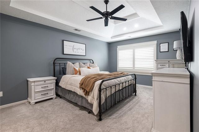 5002 NW 66th Terrace, Kansas City, MO 64151