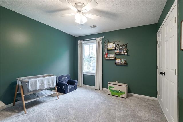 5002 NW 66th Terrace, Kansas City, MO 64151