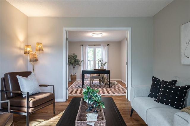 5002 NW 66th Terrace, Kansas City, MO 64151