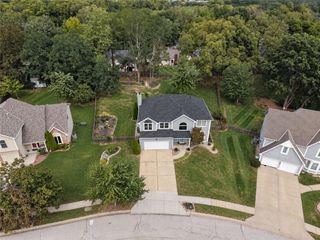 5002 NW 66th Terrace, Kansas City, MO 64151