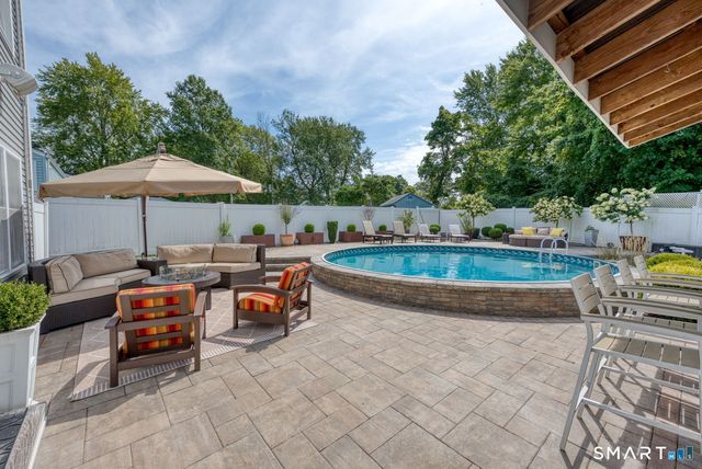 25 Sutton Road, Rocky Hill, CT 06067