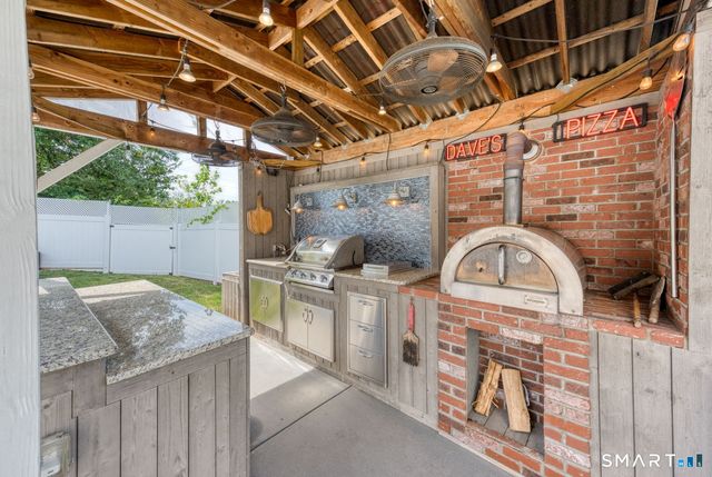 25 Sutton Road, Rocky Hill, CT 06067