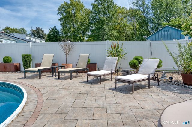 25 Sutton Road, Rocky Hill, CT 06067