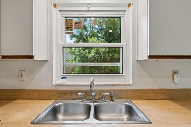 5336 33RD AVENUE N, St Petersburg, FL 33710