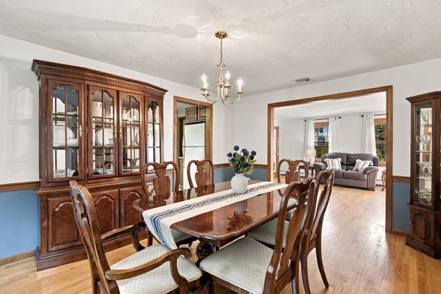 4 Blueberry Lane, Norfolk, MA 02056