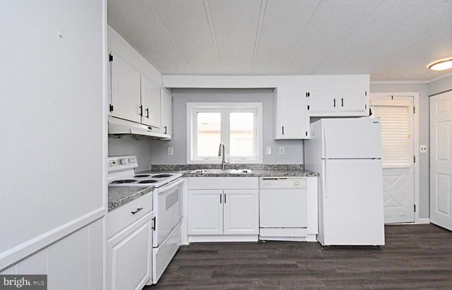 177 BENT PINE HL, North Wales, PA 19454