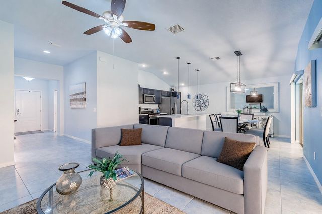 5458 BACON TERRACE, The Villages, FL 32163