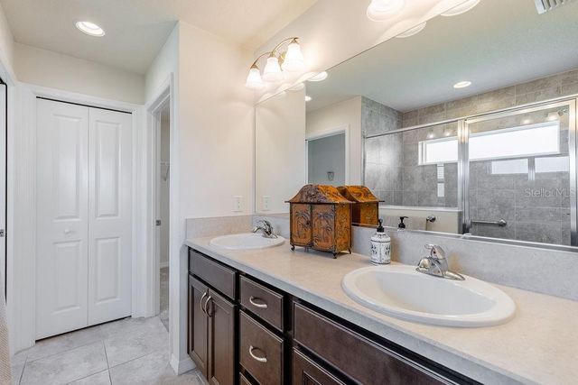 5458 BACON TERRACE, The Villages, FL 32163