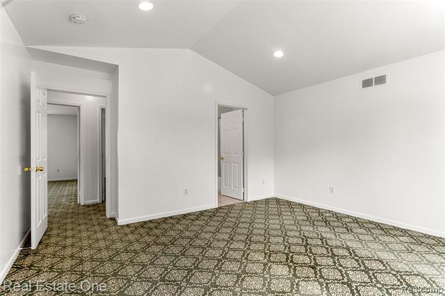 1625 Ferney Street, Dearborn Heights, MI 48120