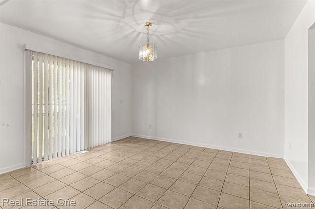 1625 Ferney Street, Dearborn Heights, MI 48120