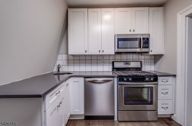 47 Ridgedale Ave, Morristown Town, NJ 07960