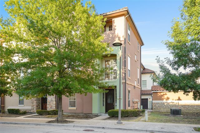 6748 Plaza Viaduct, Irving, TX 75039