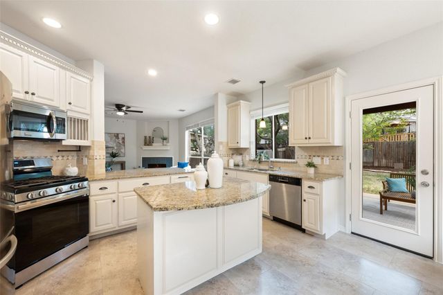 12536 Canyon Glen DR, Austin, TX 78732