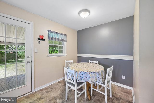 1440 CENTRE ST, Levittown, PA 19057