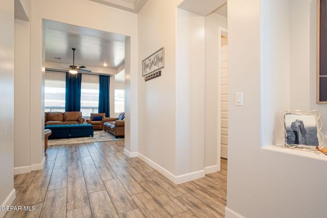 13436 EMERALD CRYSTAL Drive, El Paso, TX 79928