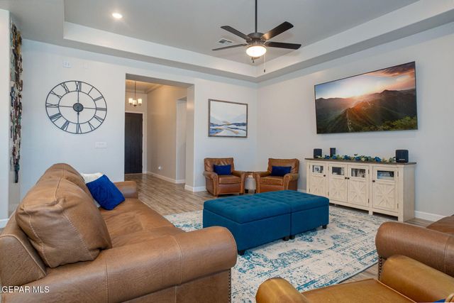 13436 EMERALD CRYSTAL Drive, El Paso, TX 79928