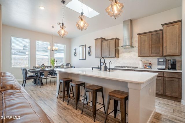 13436 EMERALD CRYSTAL Drive, El Paso, TX 79928