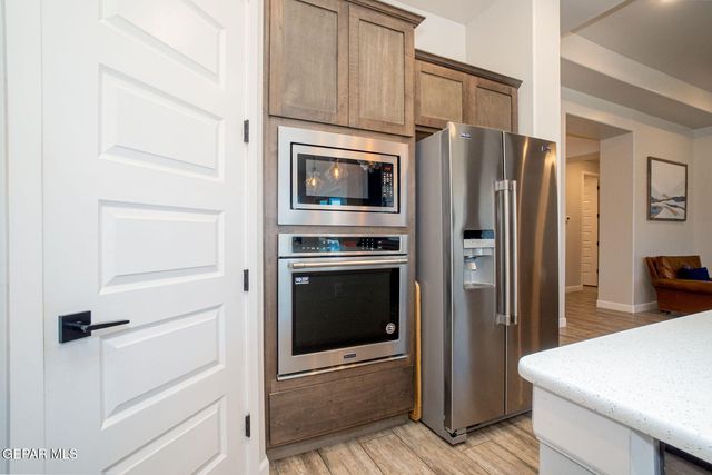 13436 EMERALD CRYSTAL Drive, El Paso, TX 79928