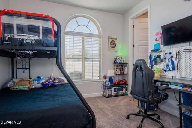 13436 EMERALD CRYSTAL Drive, El Paso, TX 79928