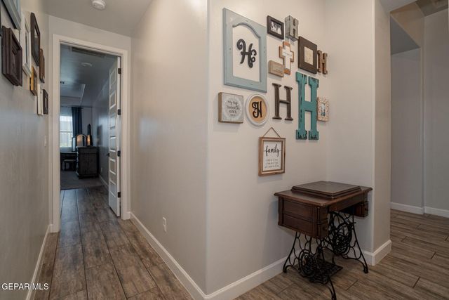 13436 EMERALD CRYSTAL Drive, El Paso, TX 79928