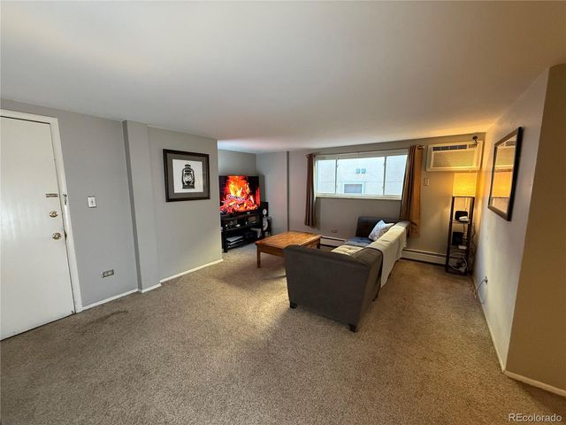 352 S Lafayette 403, Denver, CO 80209