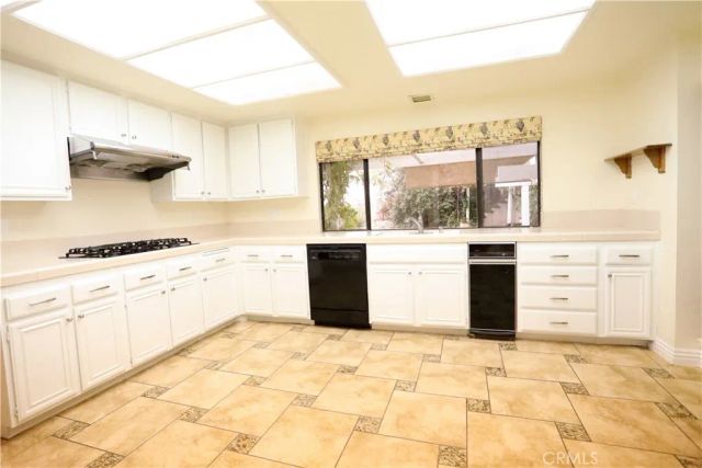 19235 Dunure Place, Porter Ranch, CA 91326