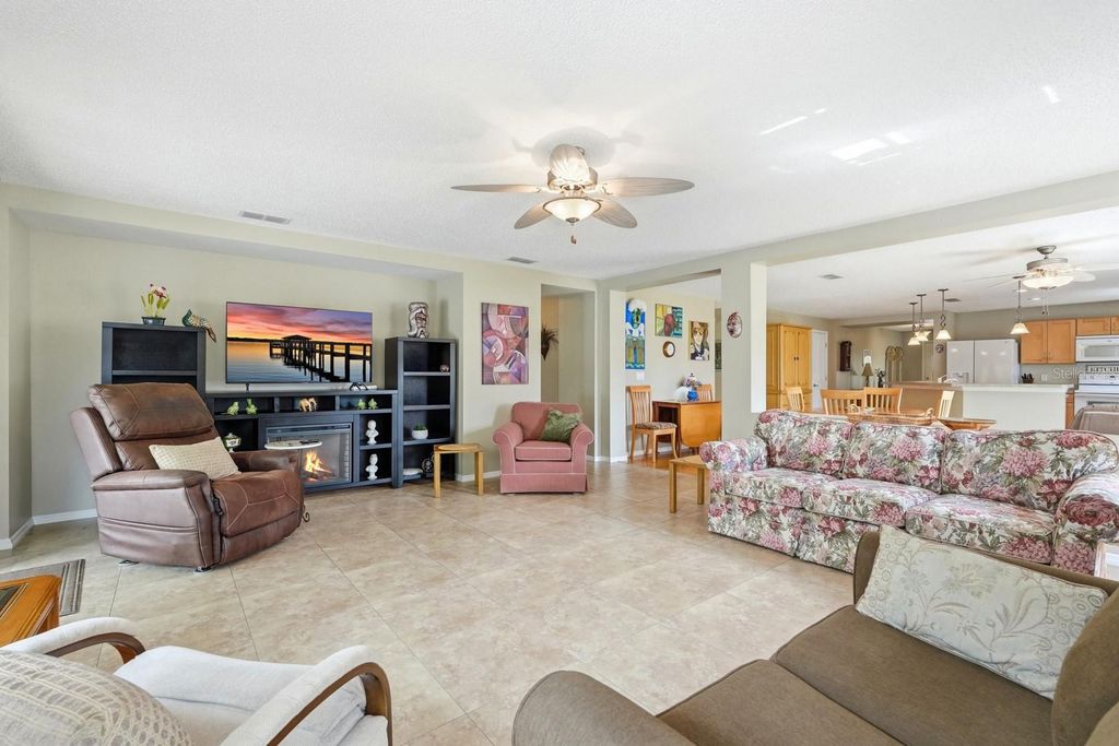 Image 11 of property listing at 608 AEOLIAN DRIVE, New Smyrna Beach, FL 32168