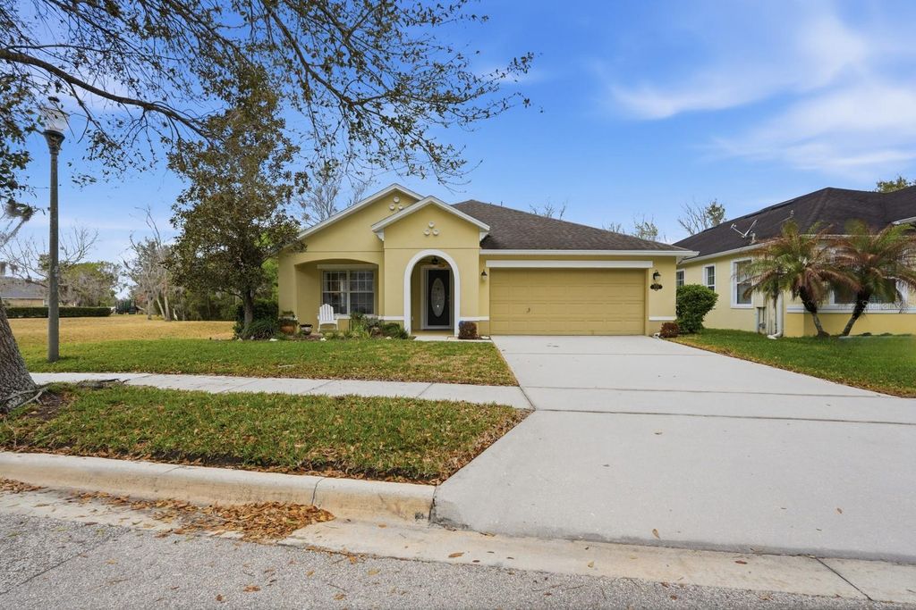 Image 26 of property listing at 608 AEOLIAN DRIVE, New Smyrna Beach, FL 32168
