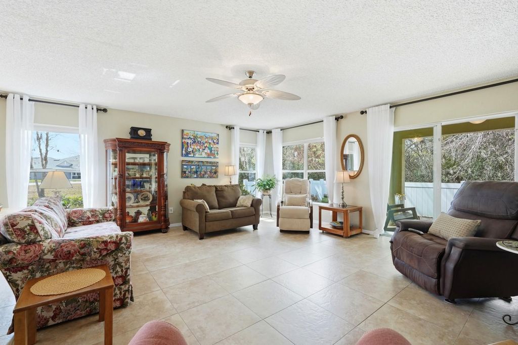 Image 10 of property listing at 608 AEOLIAN DRIVE, New Smyrna Beach, FL 32168