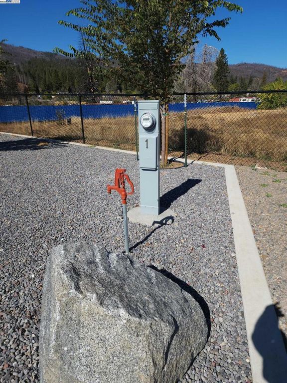 Image 6 of property listing at 206 Mill St, Greenville, CA 95947