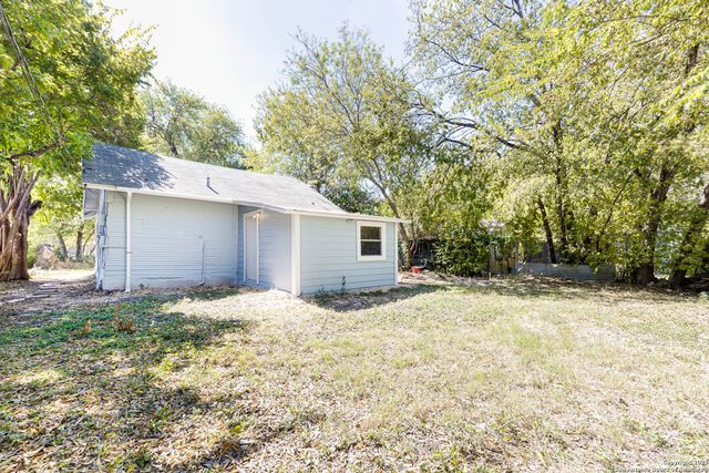 841 Texas, San Antonio, TX 78201