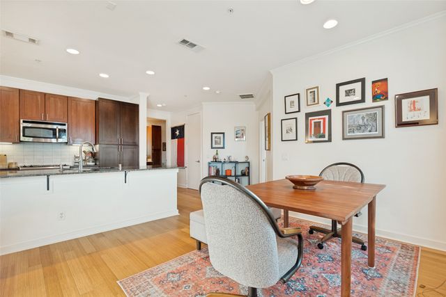 4319 Bowser Avenue 304, Dallas, TX 75219