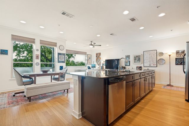 4319 Bowser Avenue 304, Dallas, TX 75219
