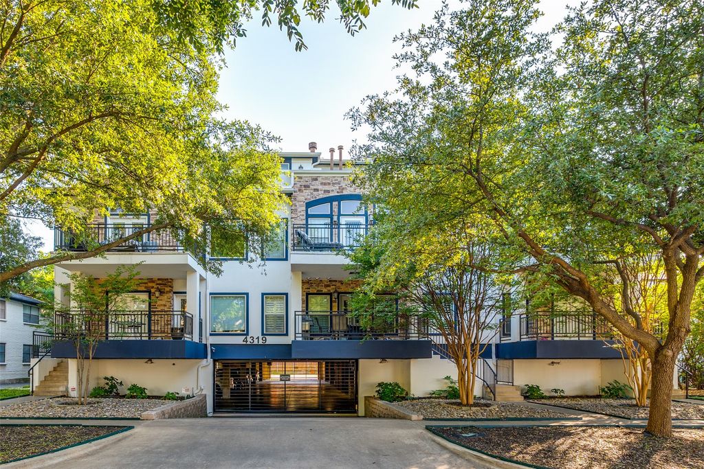 4319 Bowser Avenue 304, Dallas, TX 75219