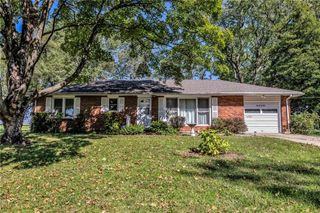 5220 Mcanany Drive, Shawnee, KS 66203