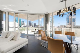 2408 Victory Park Lane 735, Dallas, TX 75219