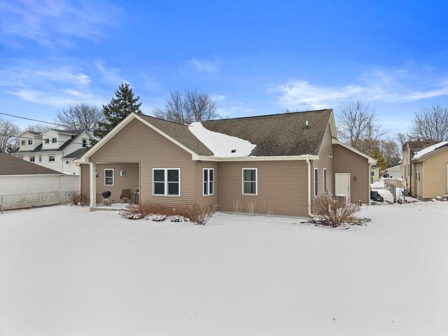 12718 W Colfax Pl, Butler, WI 53007