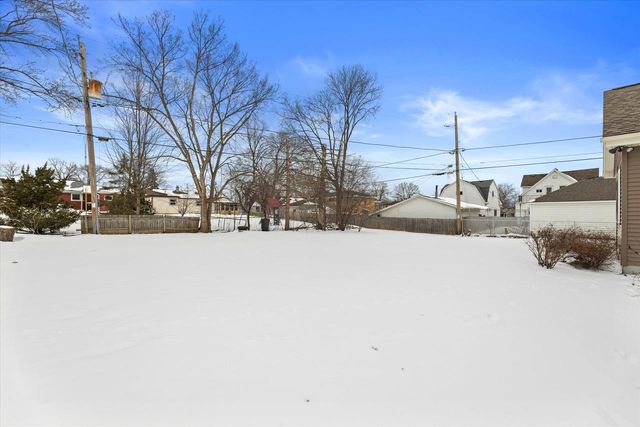 12718 W Colfax Pl, Butler, WI 53007