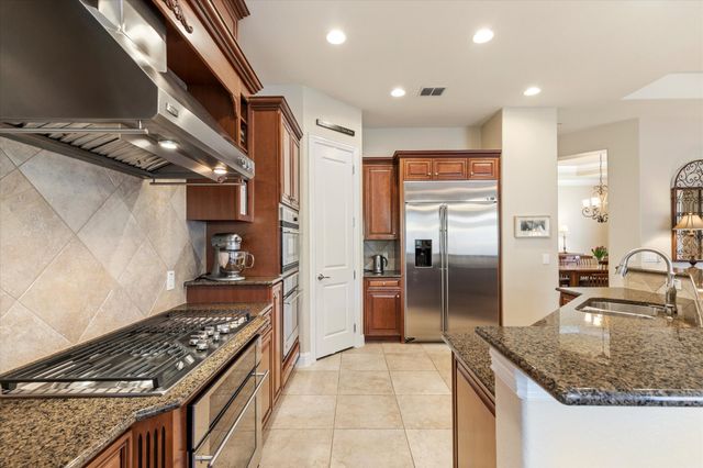 7129 Lake Mead Court, Frisco, TX 75036