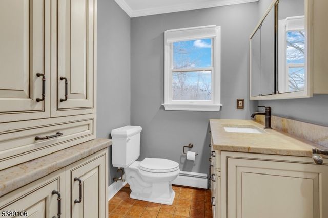 34 Lehigh Rd, Branchburg Twp., NJ 08853